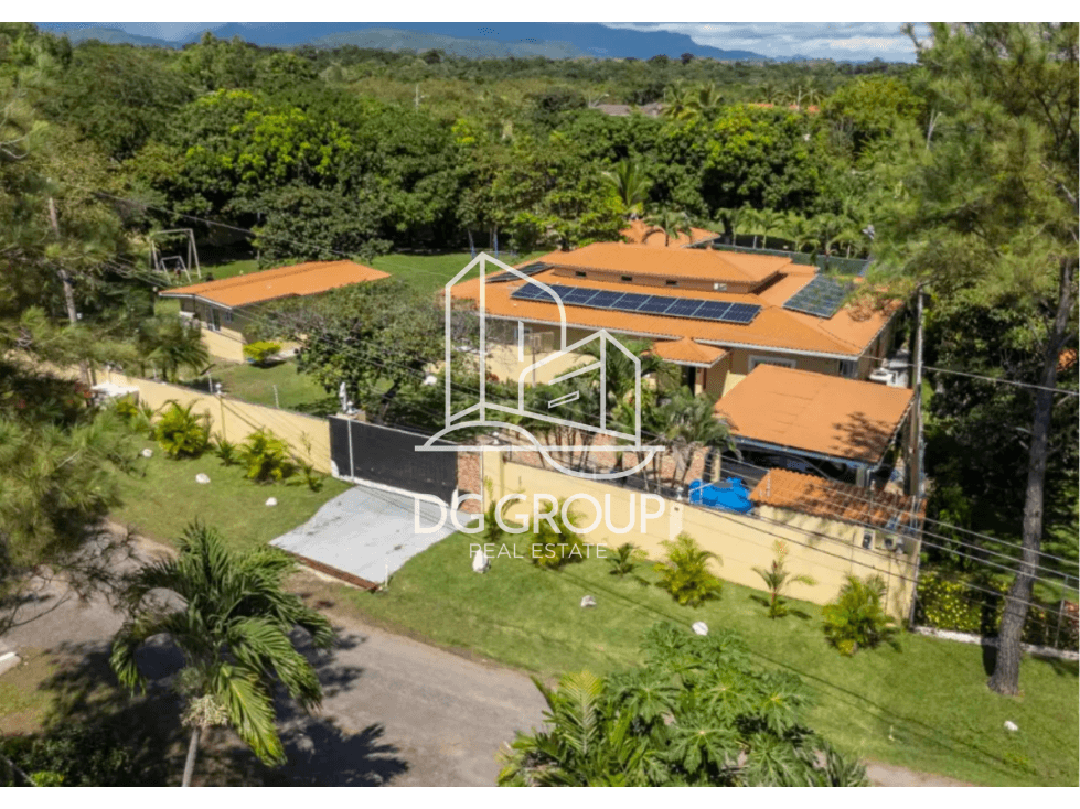 Venta de Casa amoblada en San Carlos - 1