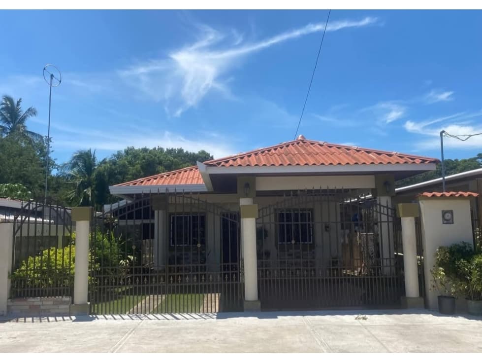 Alquiler de casa amoblada en Chitré - 1