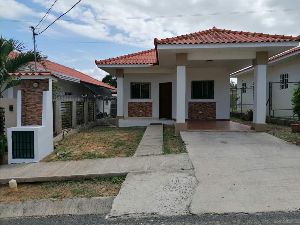 Alquiler de casa amoblada en La Arena, Chitré - 1