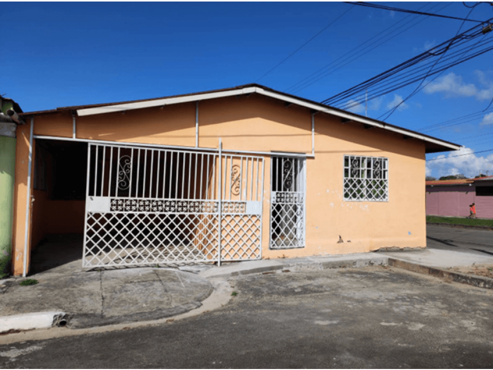 SE VENDE CASA DE ESQUINA EN URB. COLINAS DE PACORA y OTRAS - 1