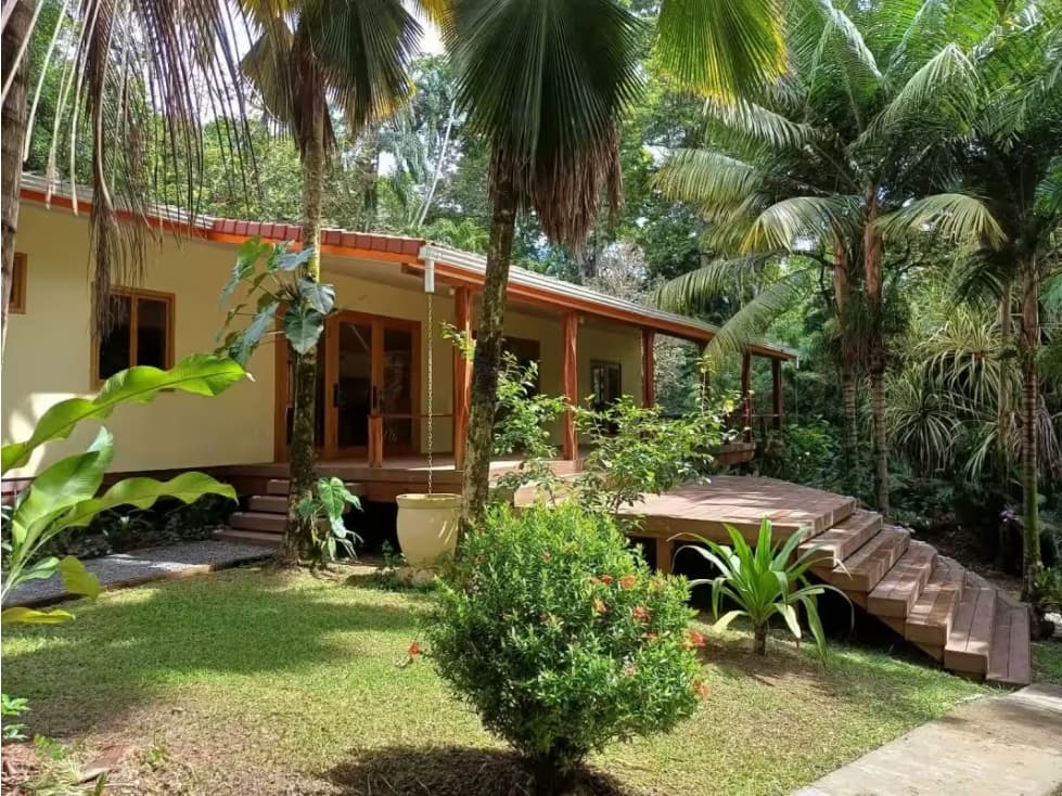 VENTA CASA BOCAS DEL TORO ISLA COLON - 1