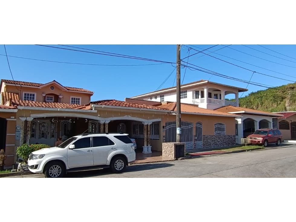 Venta de casa en Colon - 1