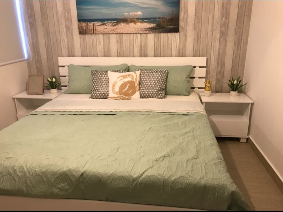 HERMOSO APARTAMENTO DE 85 MTS2 EN PLAYA BLANCA - 1