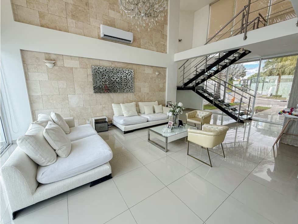 Casa en Alquiler Costa Sur PH Costa Esmeralda - 1