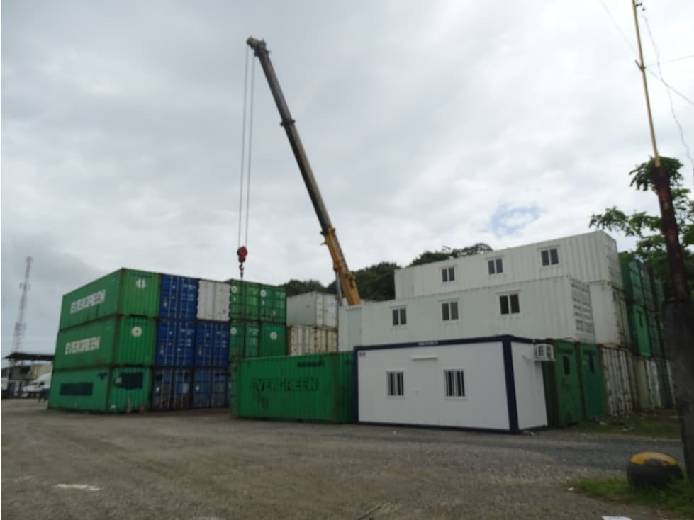 Terreno en Colón para desarrollo logístico, comercial o residencial - 1
