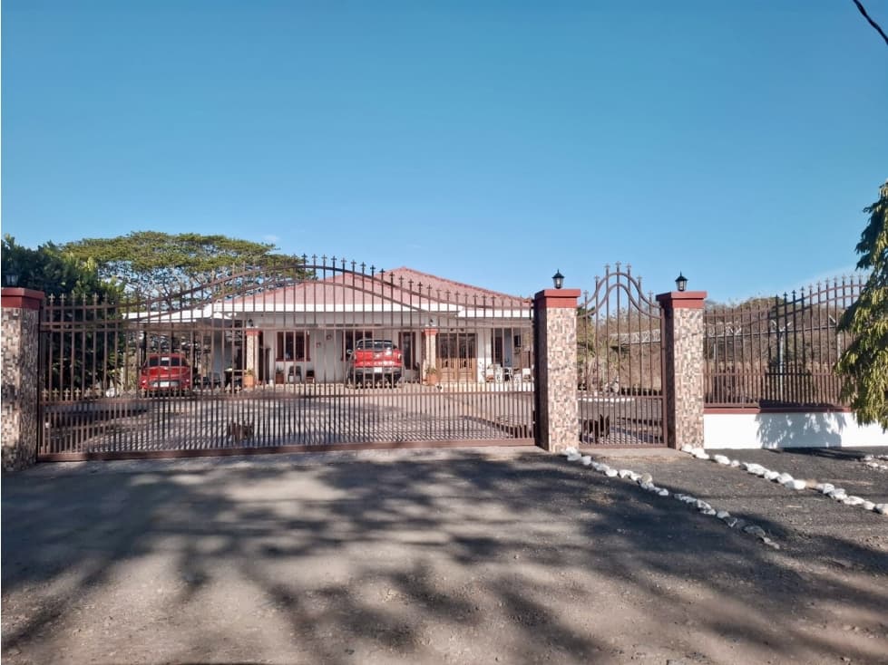 Se Vende Casa en Las Tablas - 1