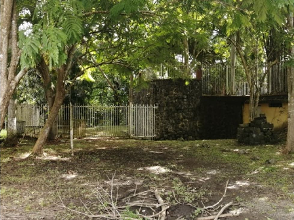 AMPLIA CASA EN LAS CUMBRES GANGA - 1