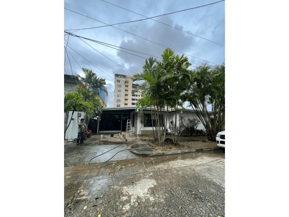 Venta de casa en Obarrio - 1