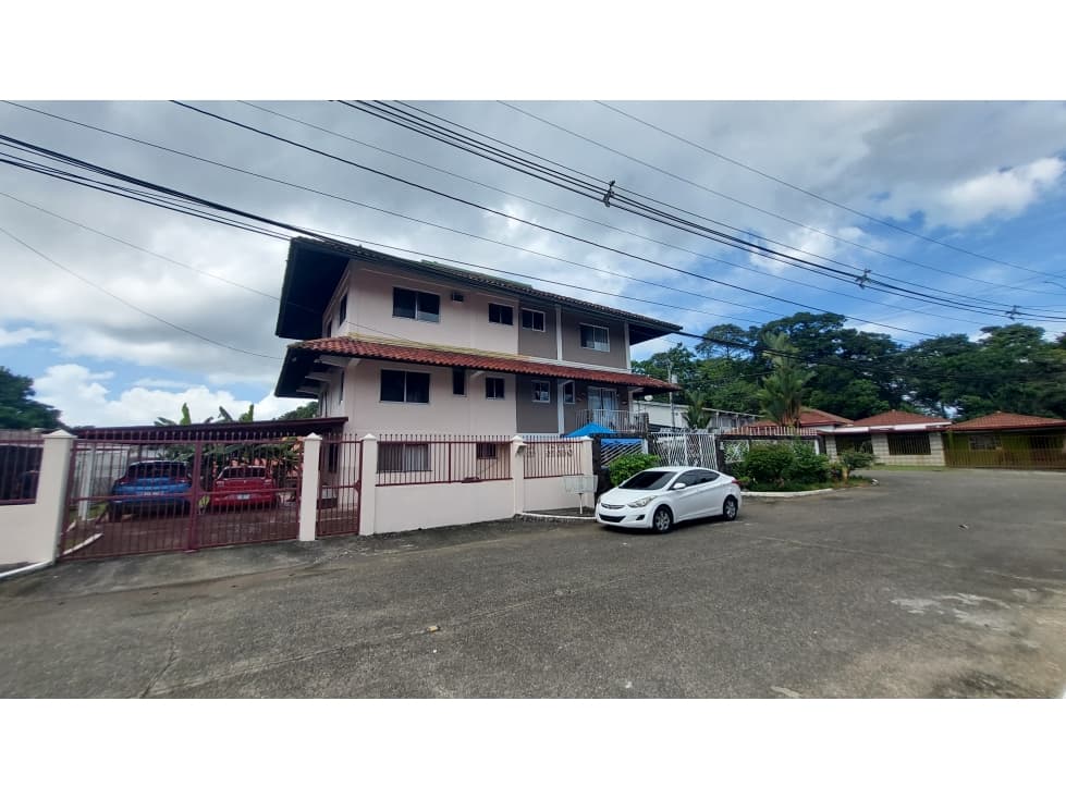 Venta de casa en El Espinar, Colón - 1