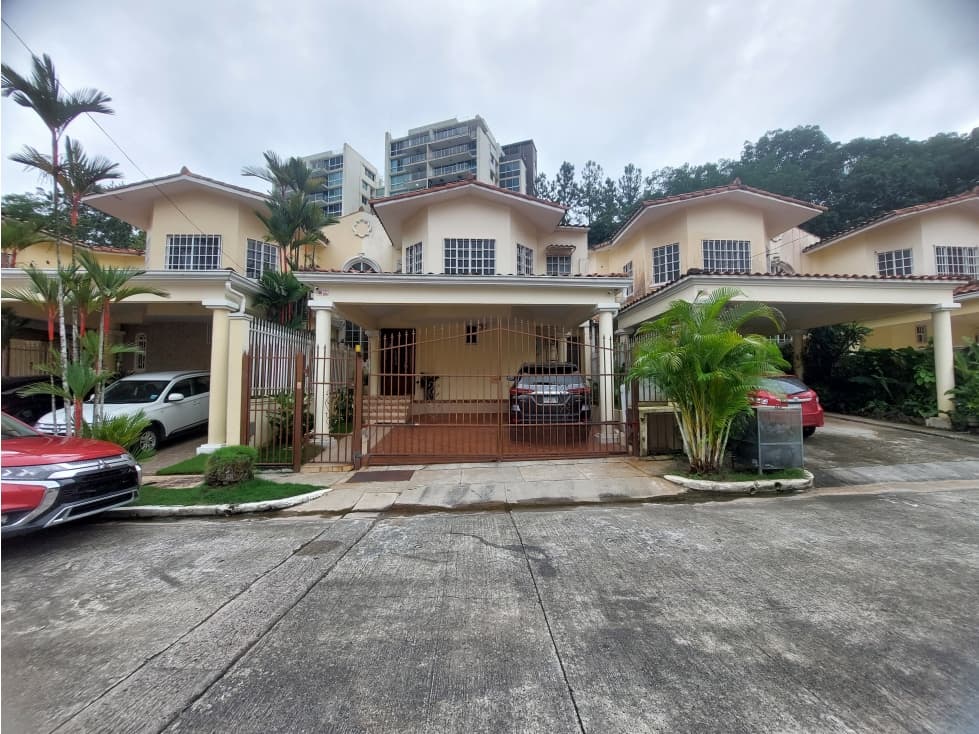 Vendo casa Green Valey Albrook cerca a Instituto Atenea - 1