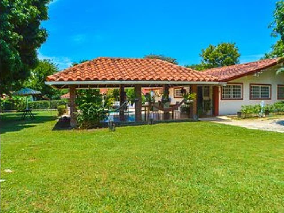 Venta de casa en Coronado - 1
