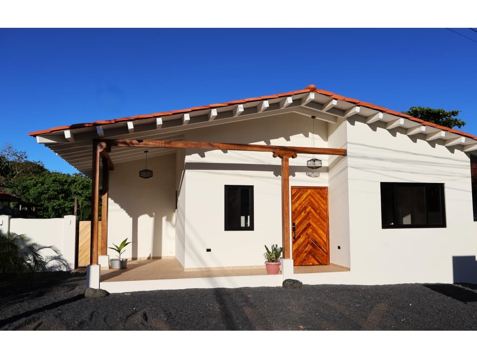 Casa Nueva moderna estilo español, Pedasi Panama - 1