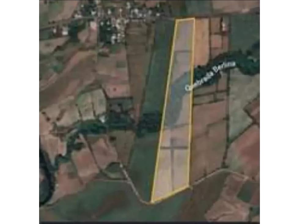 Finca de 22.16 Hectareas con 100 metros frente Via Queravalo - 1