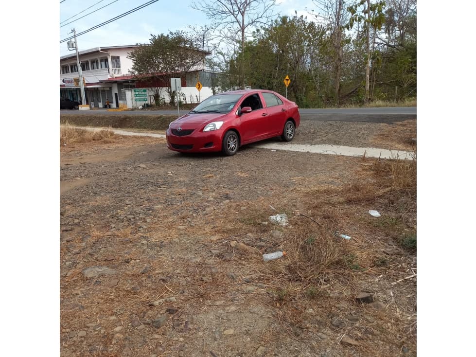 Venta: Lote a pasos de la Interamericana en Jagüito Aguadulce - 1