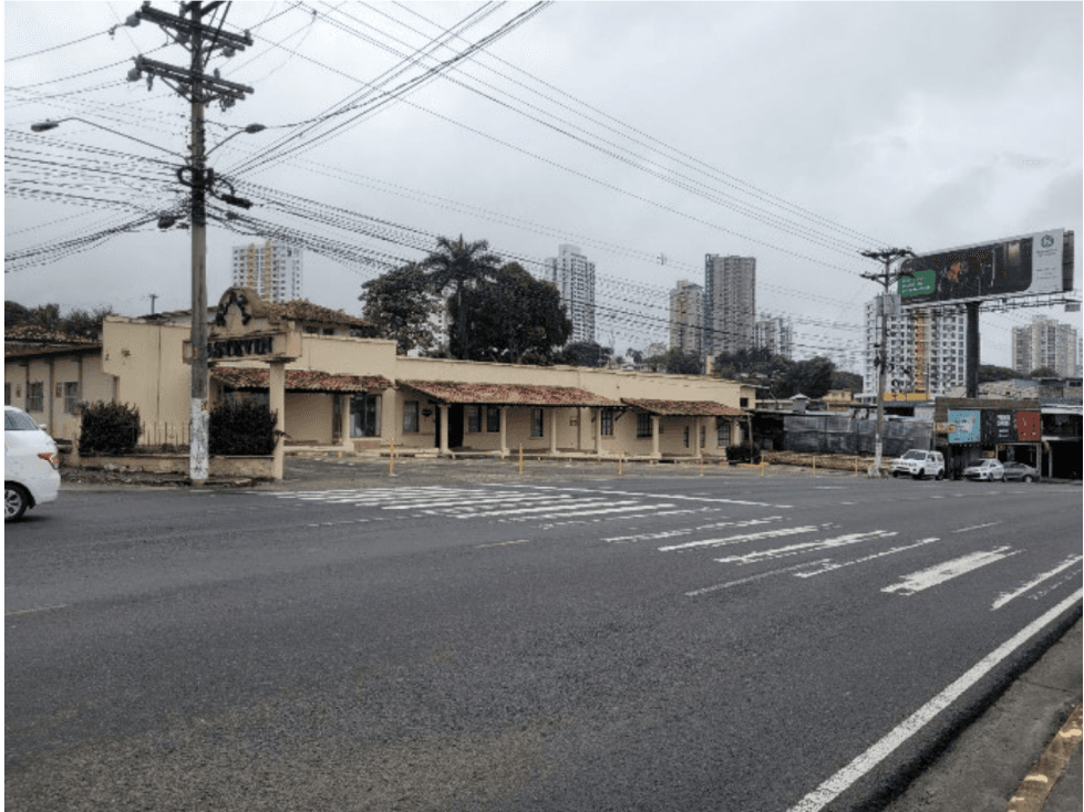 SAN FRANCISCO / LOCAL DE ESQUINA EN VIA PORRAS DE 2235M / 2 NIVELES - 1