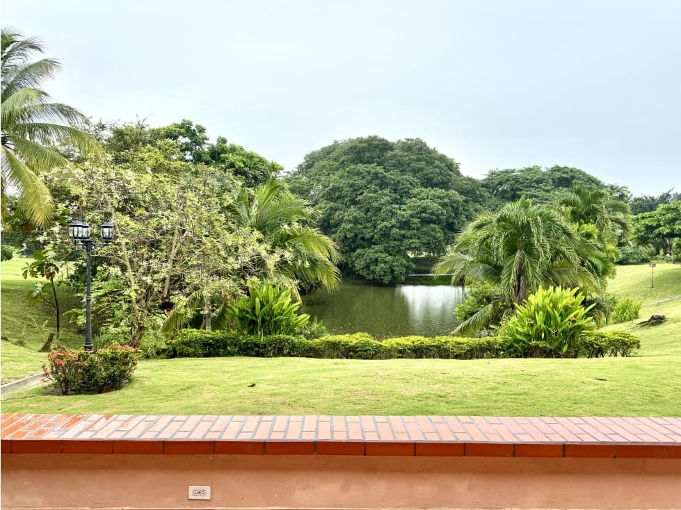DECAMERON - TOWNHOUSE CON VISTA AL LAGO - VENTA - 1