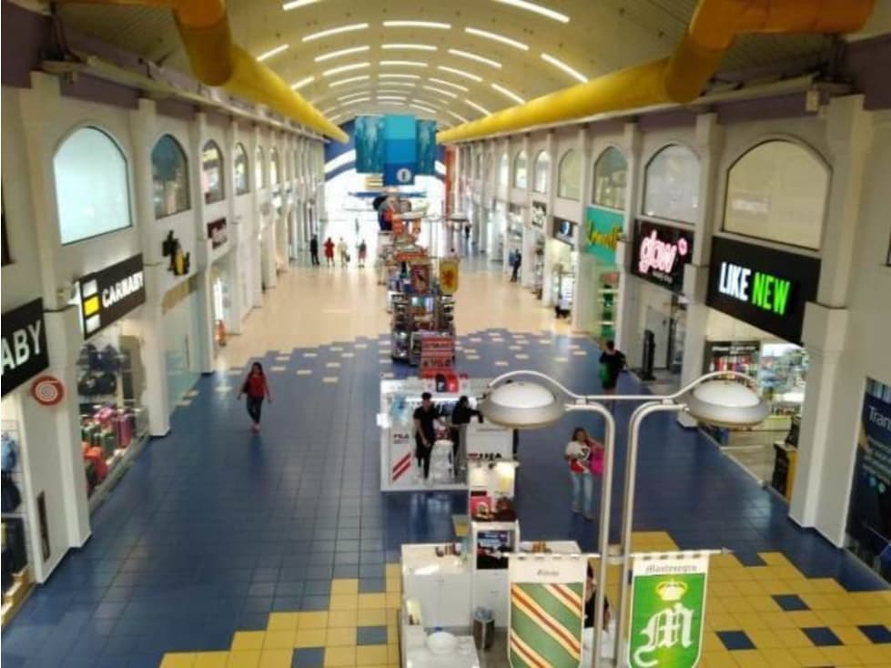 SE VENDE LOCAL EN ALBROOK EN PLANTA BAJA - 1