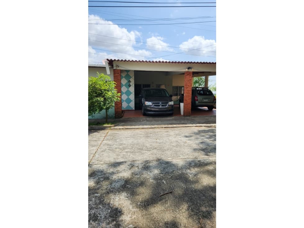 Se vende casa en Brisas Golf GANGA $ 325.000 - 1