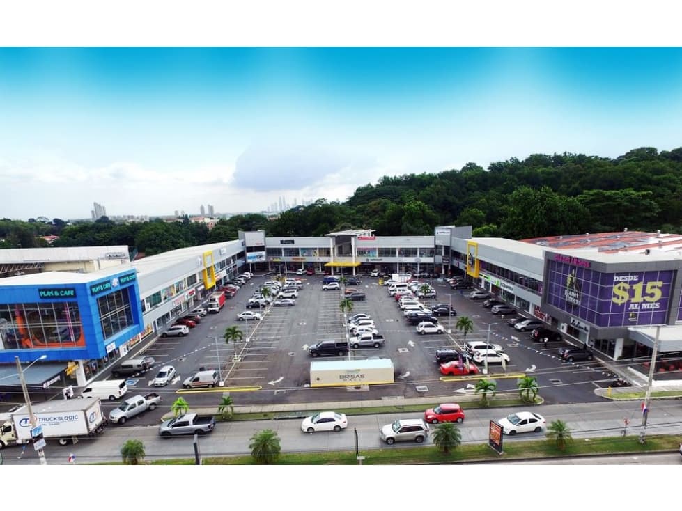 Se Alquilan Locales en Brisas Mall con excelente ubicación. - 1