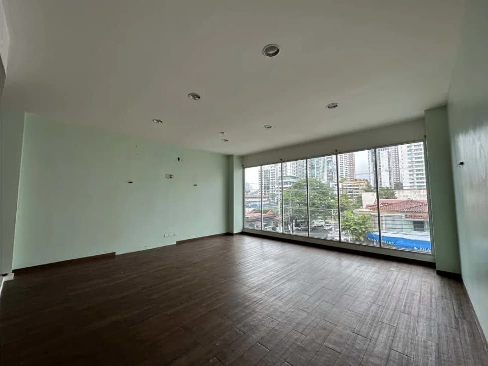 Alquiler de Local Comercial en San Francisco, ¡Listo para Ocupar! - 1