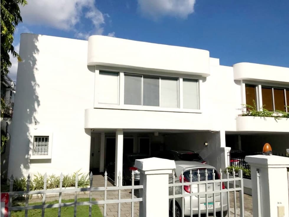 Se vende Dúplex en Obarrio - 1