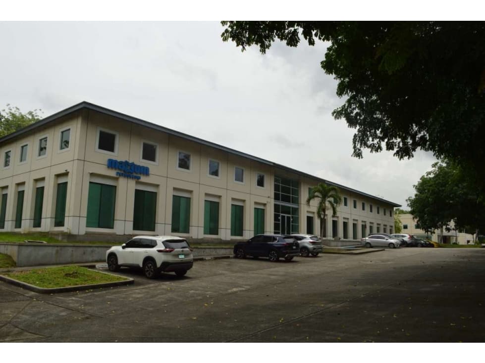 ALQUILER DE OFICINAS DESDE 300m2 HASTA 1,800m2 - 1