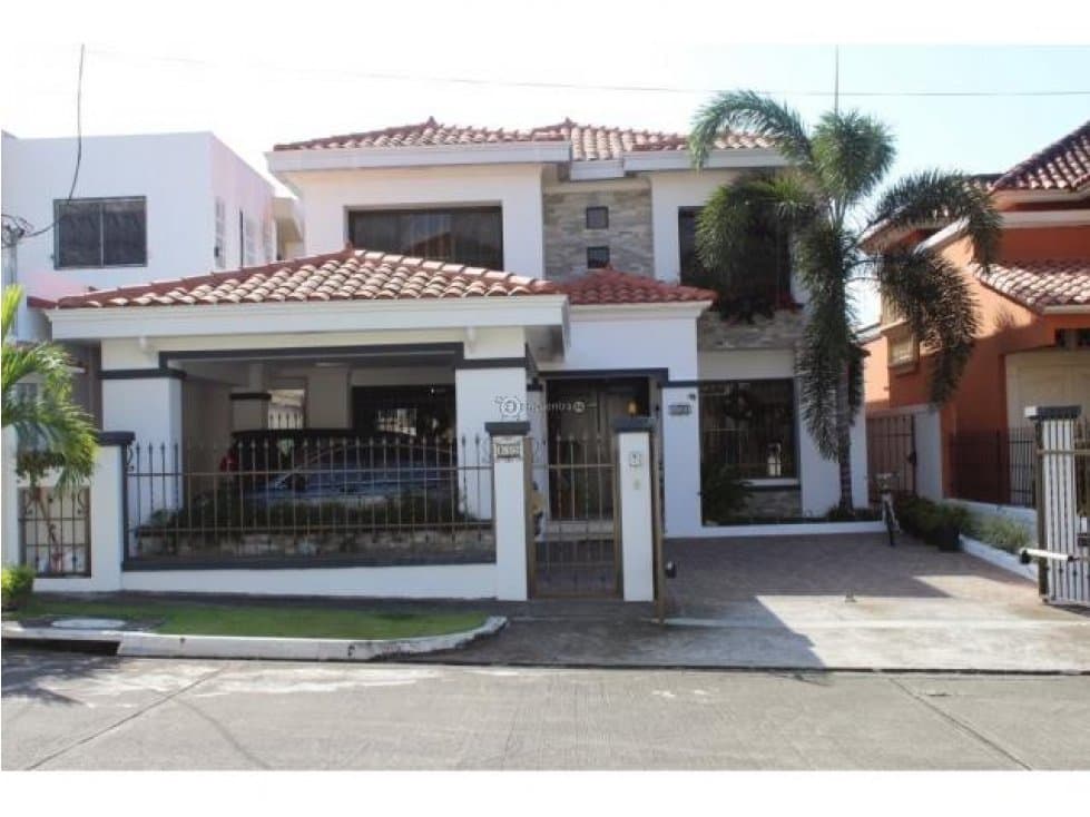 SE VENDE EN RESIDENCIAL ALTOS DE PANAMÁ - 1