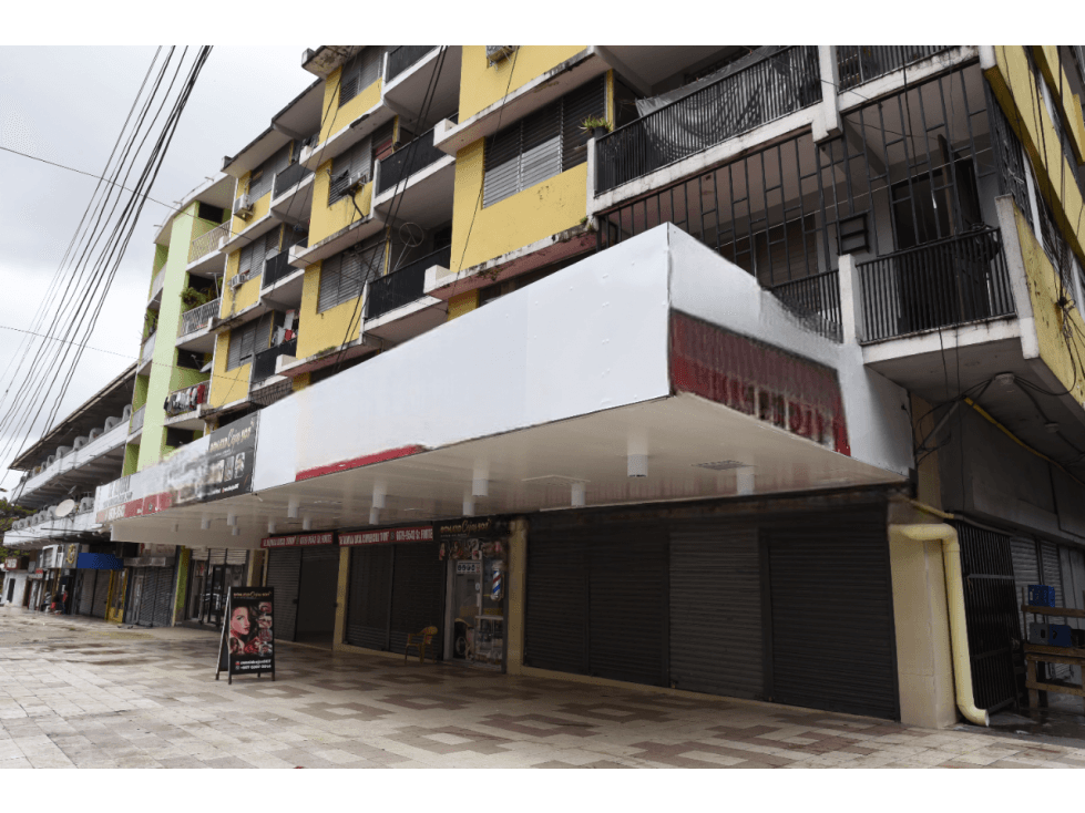 ALQUILER LOCAL PLANTA BAJA EN CALIDONIA AVENIDA CENTRAL 326M2 KAF - 1