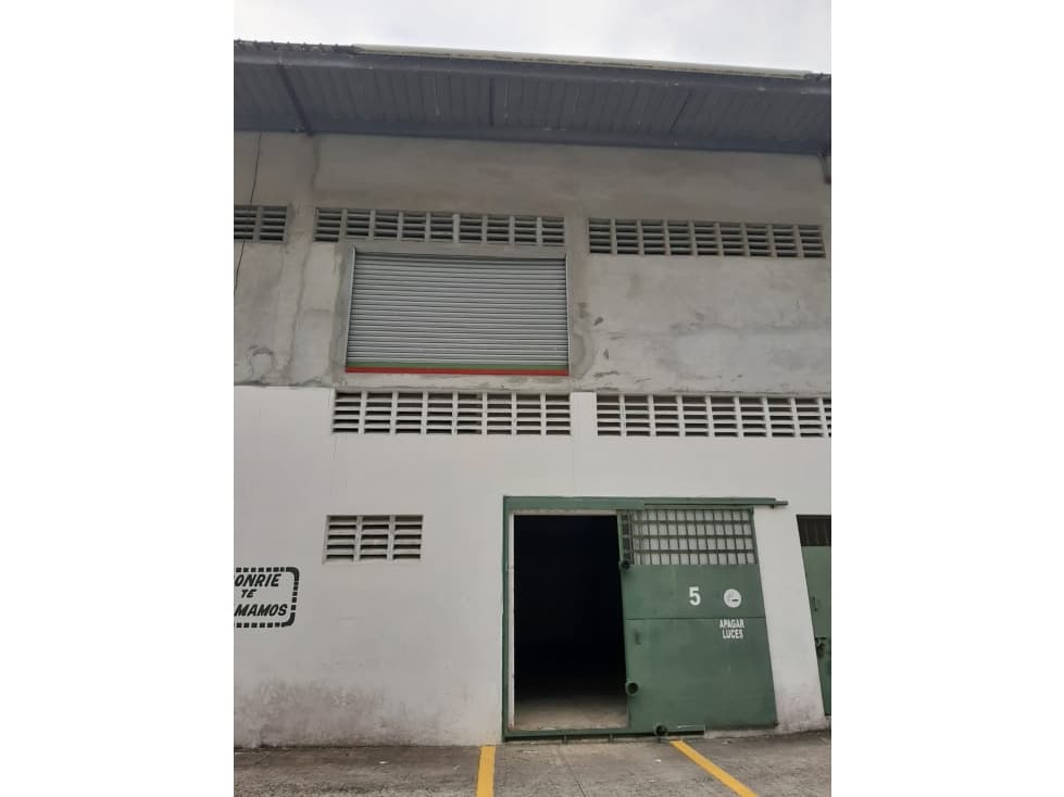 ALQUILER DE DEPOSITO, RIO ABAJO SUPER PRECIO - 1