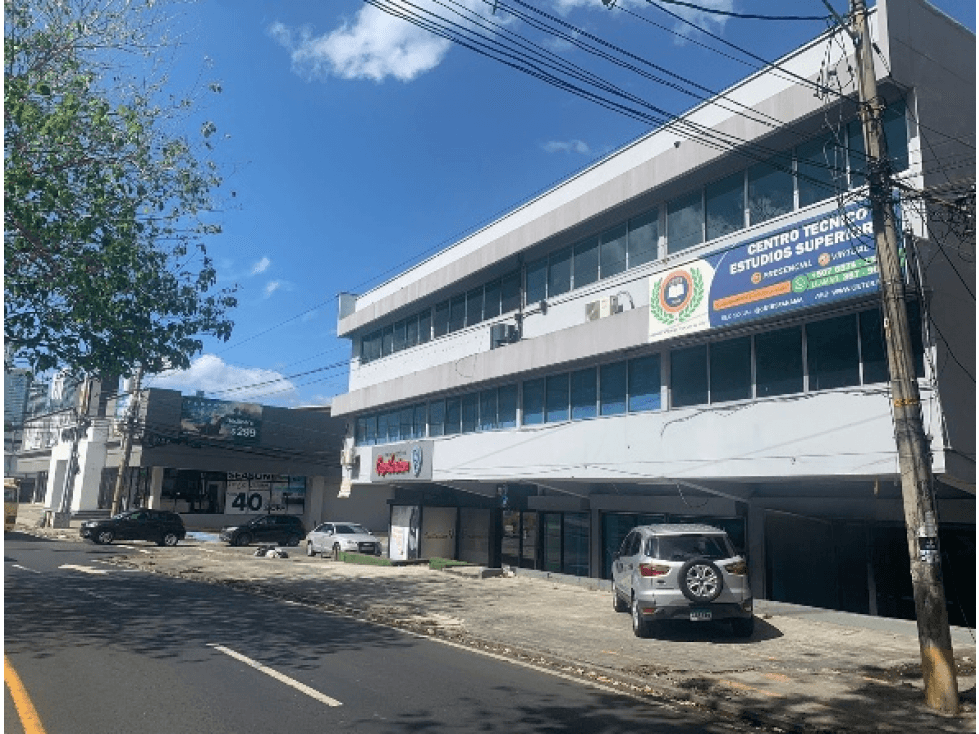 EDIFICIO COMERCIAL EN EL CARMEN DE 3 NIVELES 1007.96M2 - 1