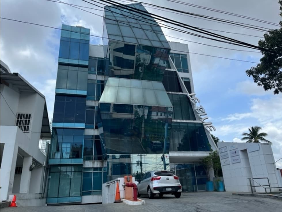 Venta de edificio comercial en El Carmen GTA - 1