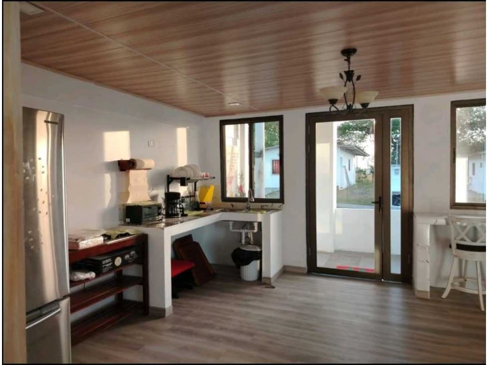 ALQUILER DE APARTAMENTO AMOBLADO EN BOQUETE - 1