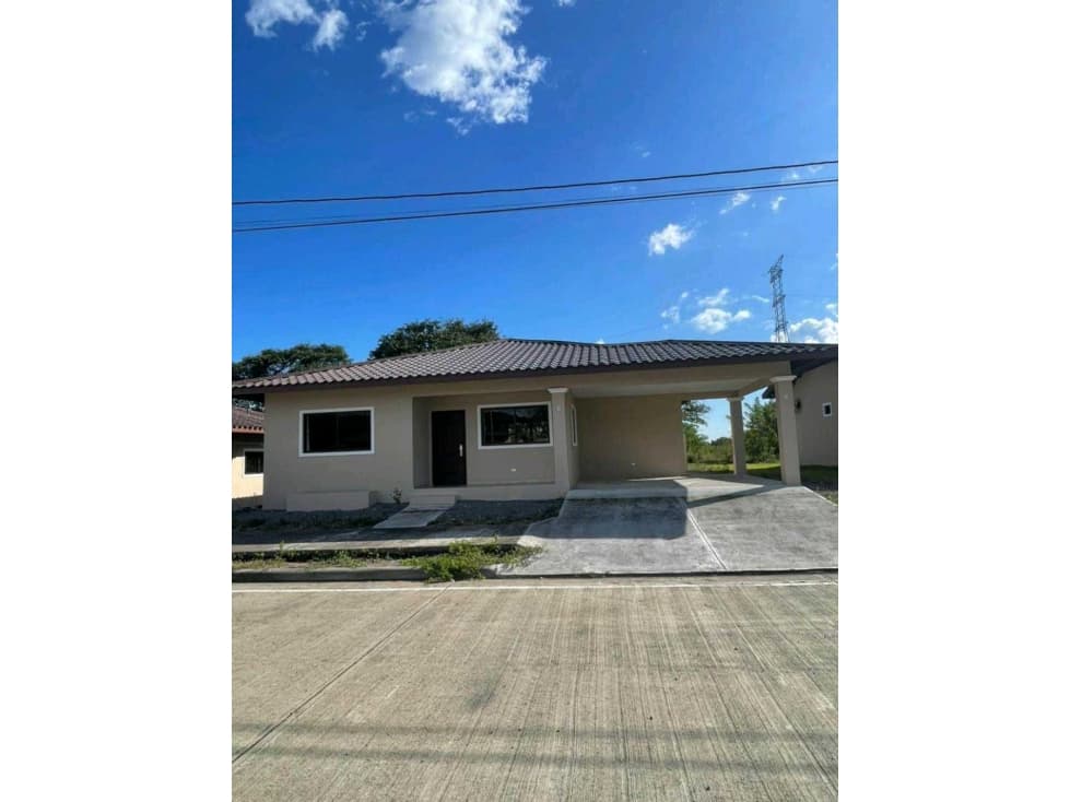 ALQUILER DE CASA EN ALGARROBOS RESIDENCIAL PRIVADO - 1