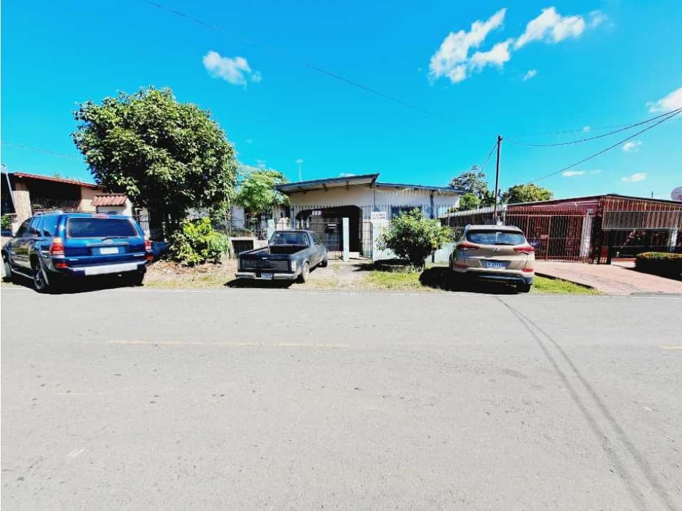 CASA EN VENTA - 1