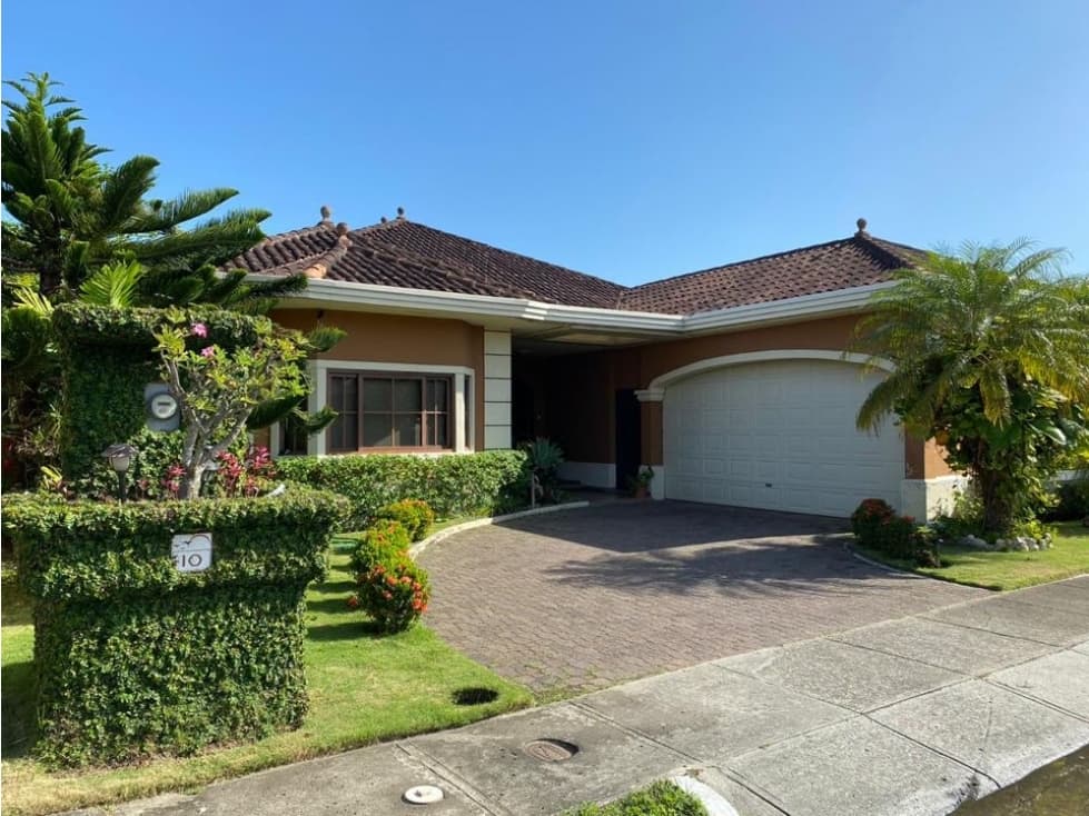 Casa en Venta en Sunset Coast - 1