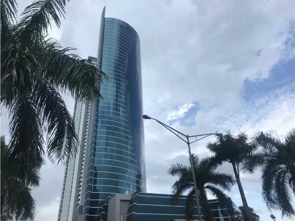 EN VENTA O ALQUILER OFICINA EN FINANCIAL PARK - 1