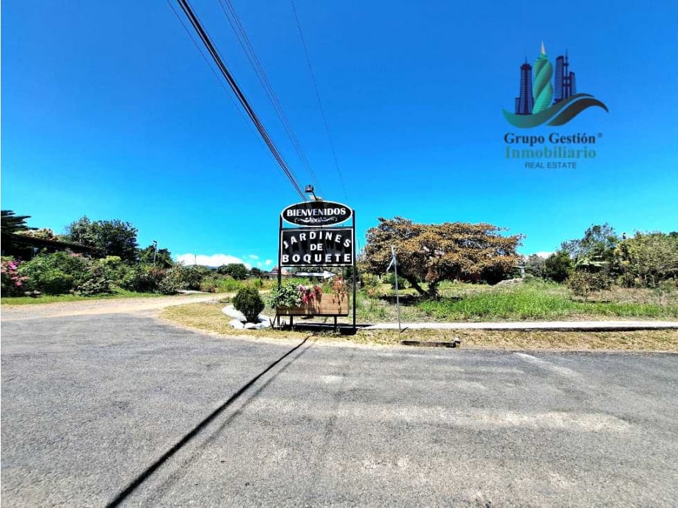 EN VENTA CASA EN ALTO BOQUETE - 1