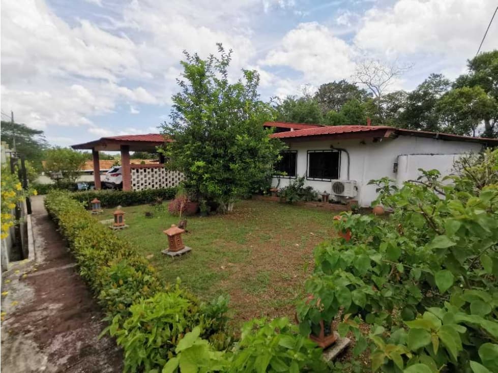 VENDO CASA 375mts de CONSTRUCCION DVD - 1