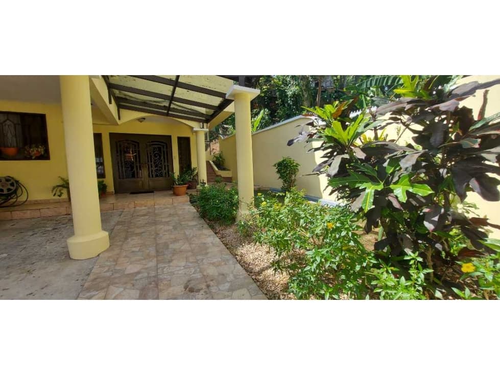 VENDO CASA EN ANCON 348 MTS - 1