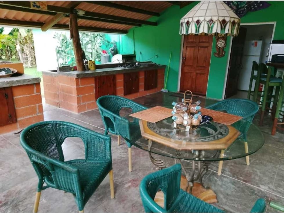 VENDO CASA EN RIO HATO AVENIDA SANTA CLARA - 1