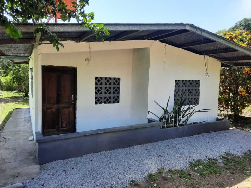 VENDO CASA Y 734m2 - 1