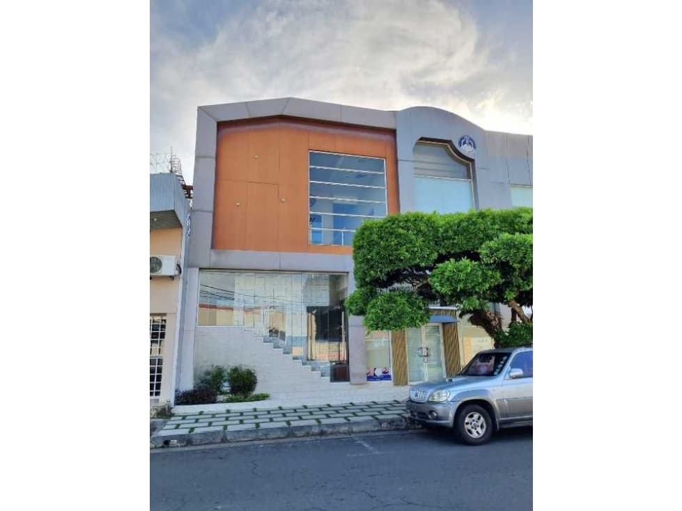 VENDO EDIFICIO COMERCIAL EN DAVID CENTRO - 1