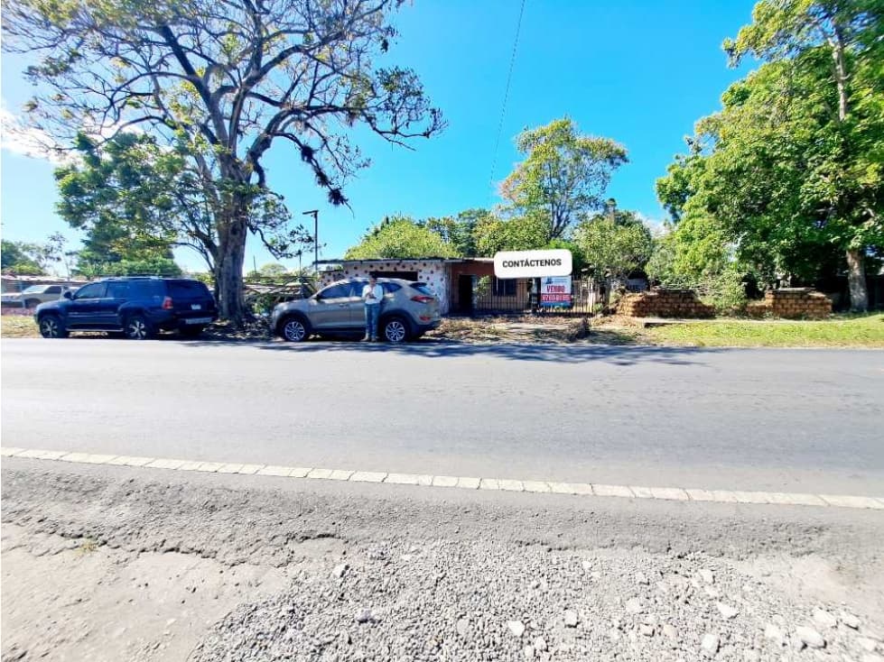 EN SAN MATEO, LOTE COMERCIAL EN VENTA. - 1