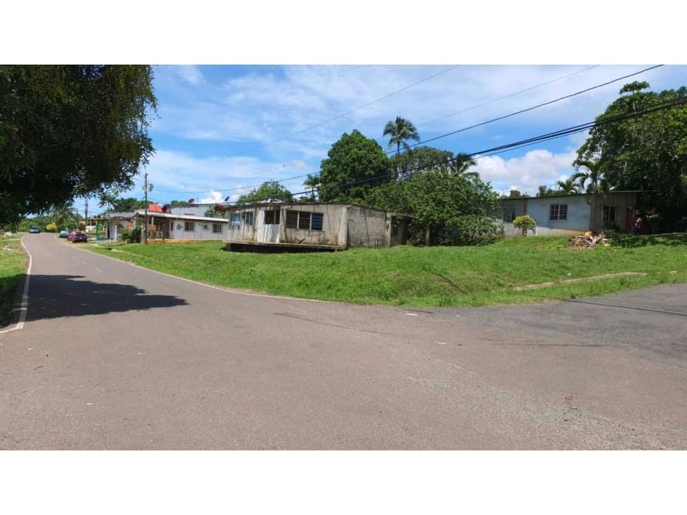 VENDO TERRENO EN LA CHORRERA BARRIADA EL HARINO 1007MTS - 1