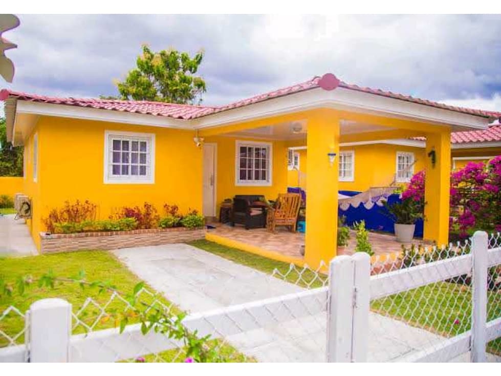 VENTA CASA RIO HATO SANTA CLARA 247M2 - 1