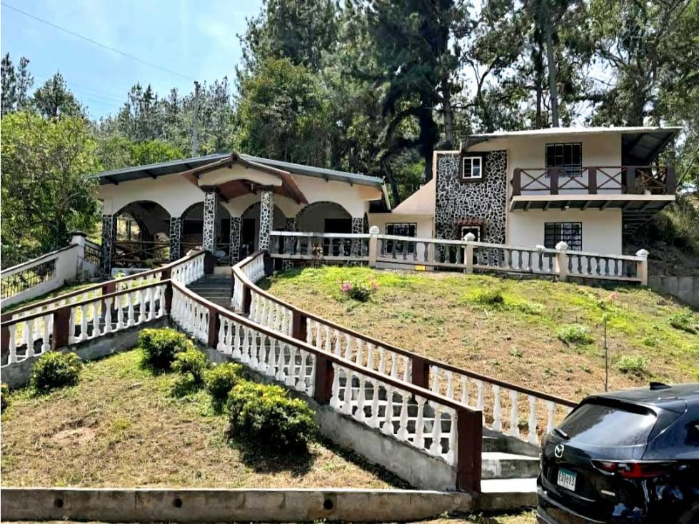 VENTA DE CASA EN ALTOS DEL MARIA - 1