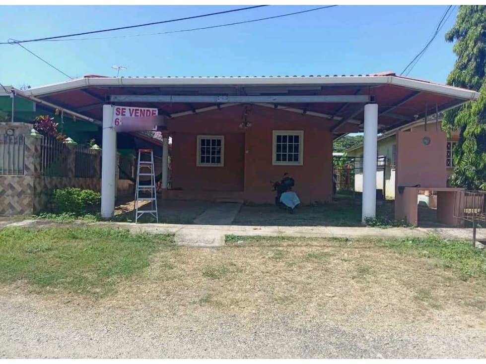 VENTA DE PROPIEDAD EN MONAGRILLO - HERRERA - 1