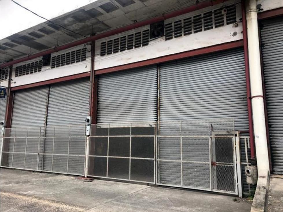 Venta de Bodega en Coco  Solo - 1