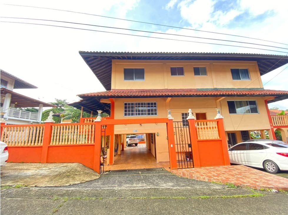 Vendo Casa Dos Plantas en Espinar, Margarita, Provincia de Colon - 1