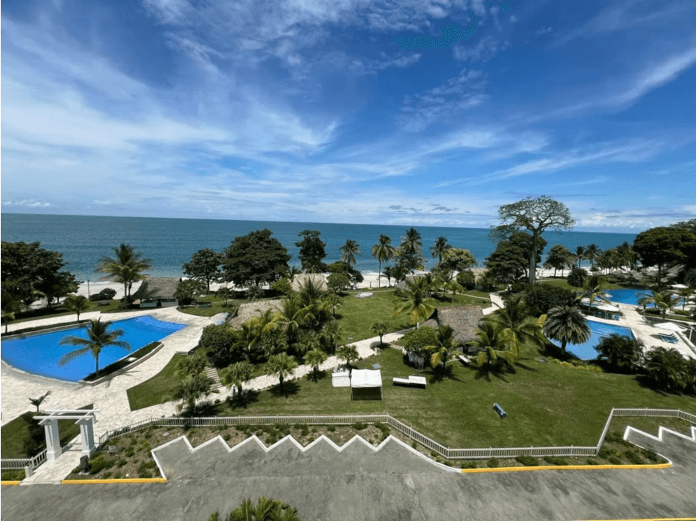 Se Vende Apartamento en Bijao Beach Club & Golf Residences - 1